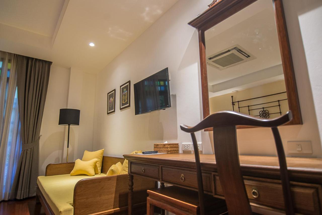 Woo Gallery & Boutique Hotel Phuket Luaran gambar